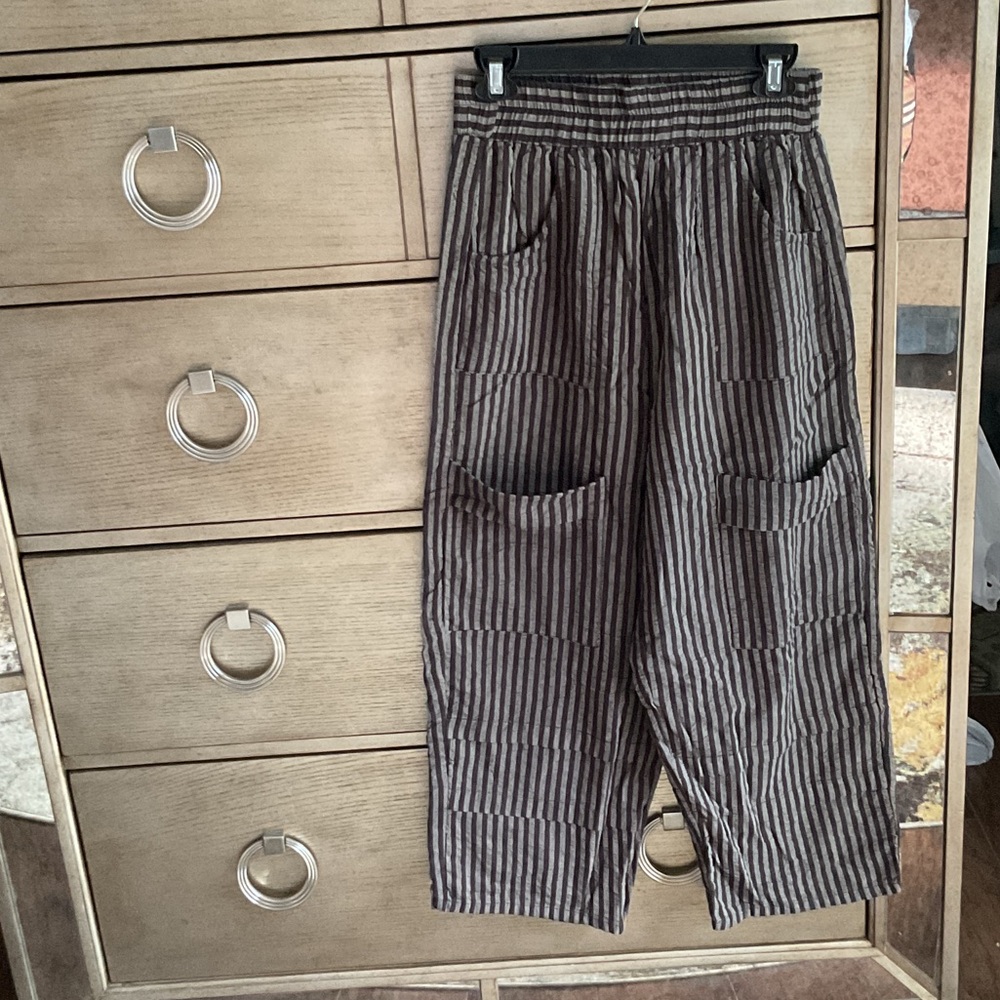 Striped tiered trousers, XS extra, new